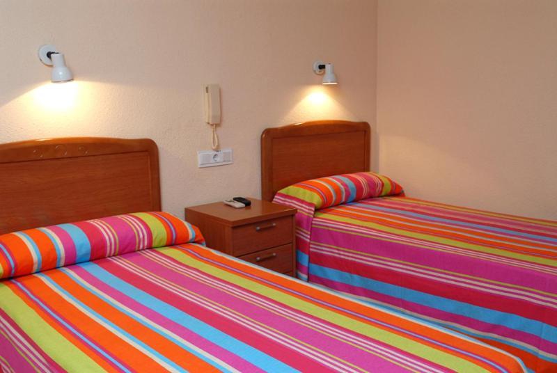 Hotel Borja El Puig  Pokoj fotografie